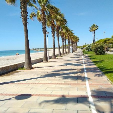 Apartamento En La Playa 레스 카세스 달카나르 외부 사진