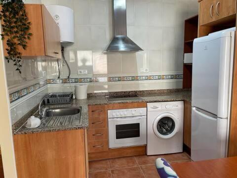 Apartamento En La Playa 레스 카세스 달카나르 외부 사진